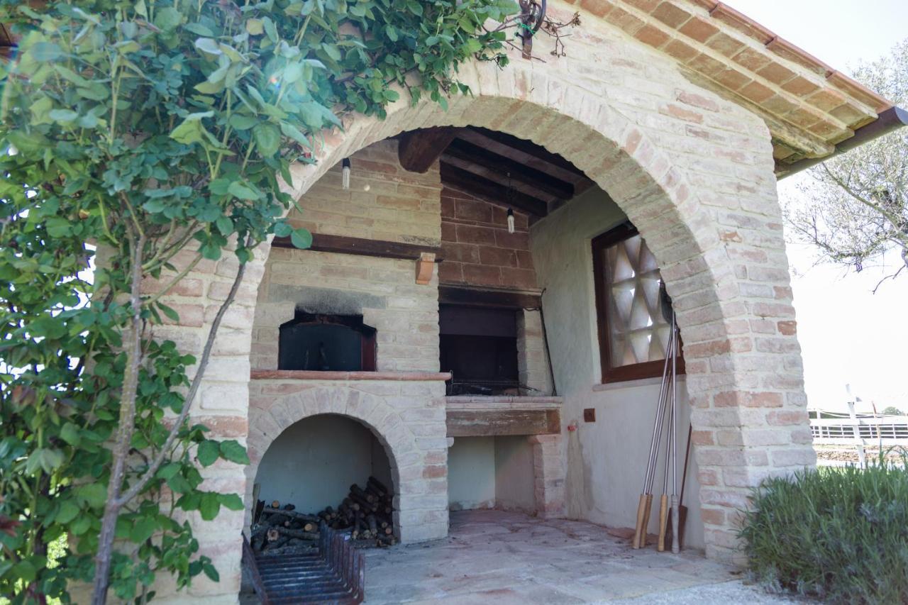 Podere San Giuseppe Castiglione del Lago Exterior photo